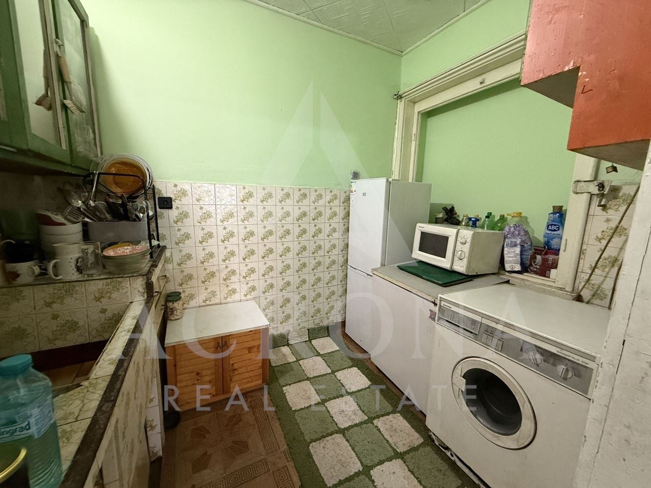 Самостоятелна къща гр. Велинград - 0