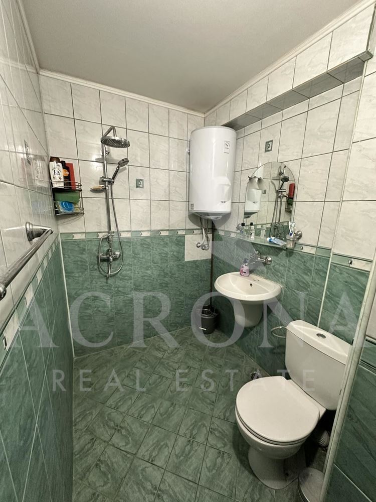 Четиристаен в Кючук Париж-0 Четиристаен в Кючук Париж - 0