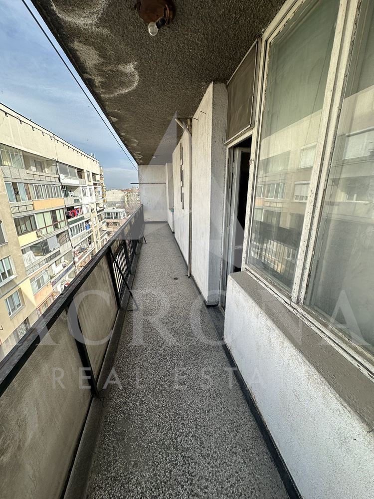 Реална Квадратура Четири Отделни Стаи-0 Реална Квадратура Четири Отделни Стаи - 0