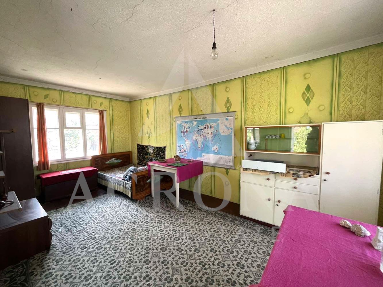 Самостоятелна къща с. Новаково, обл. Пловдив - 0