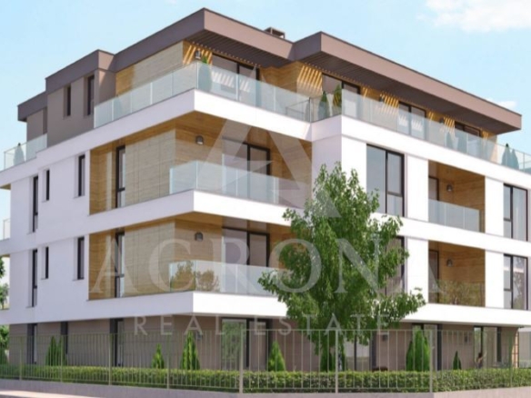 Тристаен с Акт 14 кв. Остромила - 0