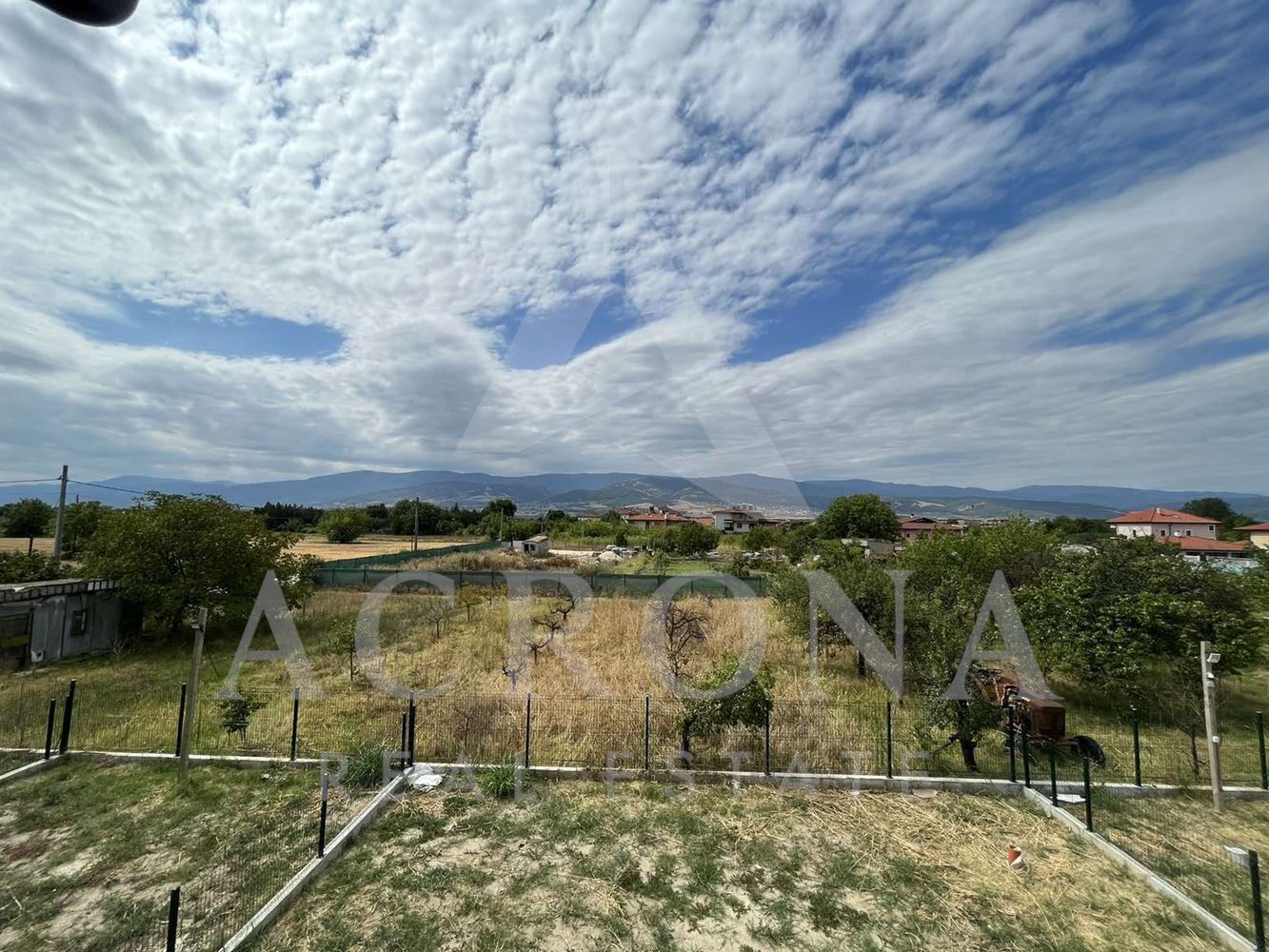 Еднофамилна къща кв. Беломорски - 0