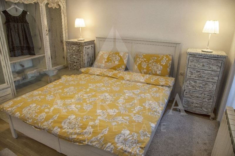 Тристаен в близост до Новотела-0 Тристаен в близост до Новотела - 0