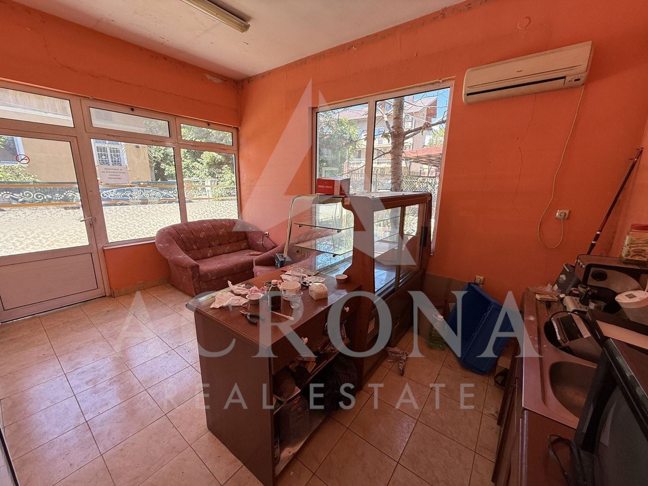 Самостоятелна къща гр. Велинград - 0