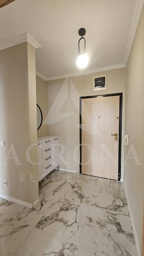 Просторен двустаен в Кършияка - 0