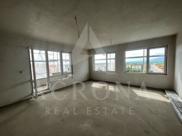 Тристаен с Акт 14 кв. Тракия - 0