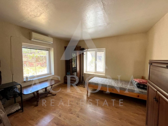 Самостоятелна къща с. Новаково, обл. Пловдив - 0