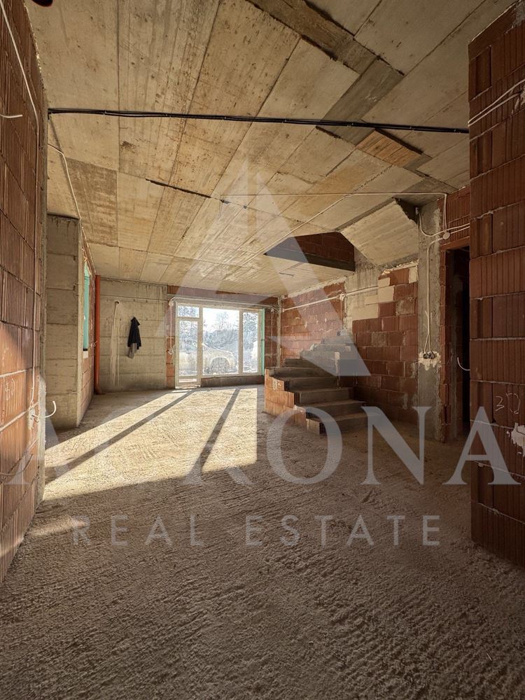 Бутикова къща пред Акт 16 гр. Велинград - 0