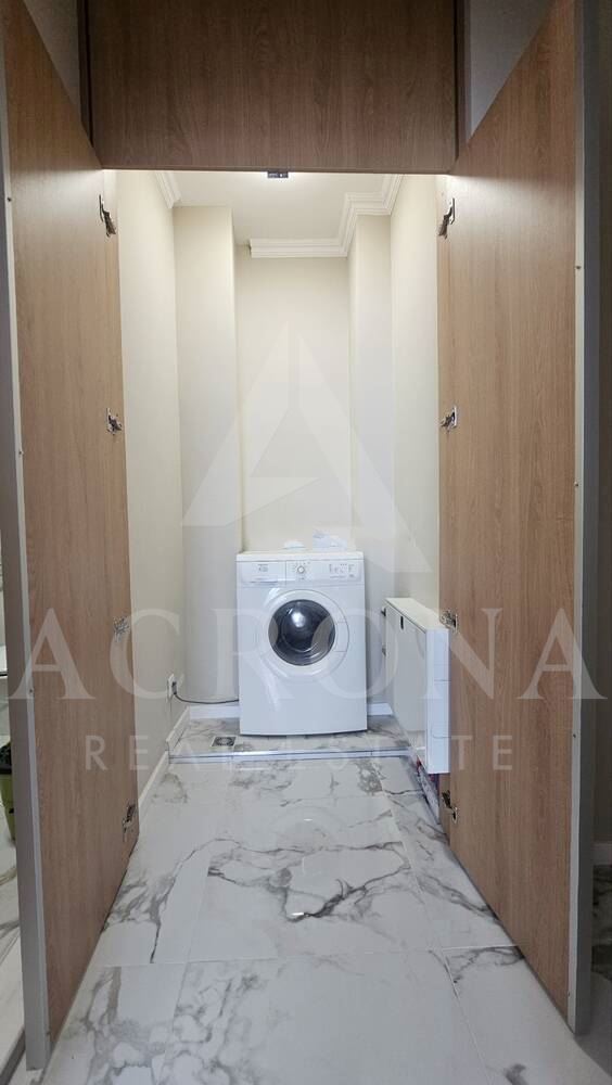 Просторен двустаен в Кършияка - 0