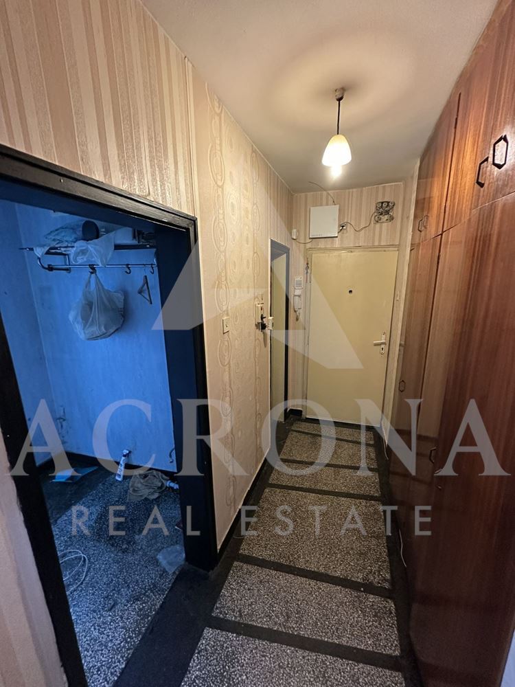 Реална Квадратура Четири Отделни Стаи-0 Реална Квадратура Четири Отделни Стаи - 0