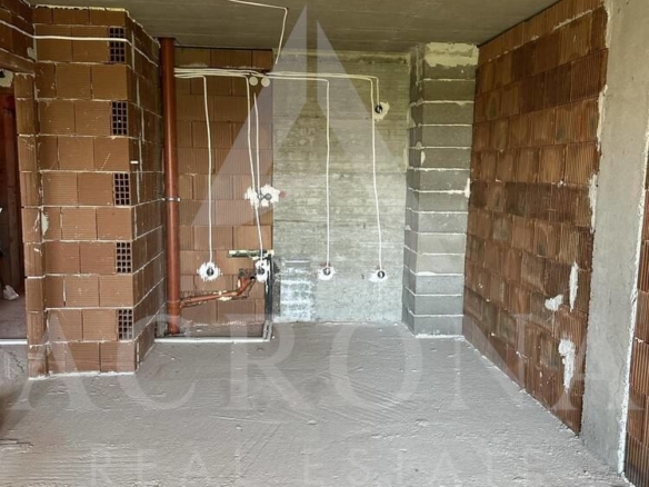 Двустаен на Остромила - 0