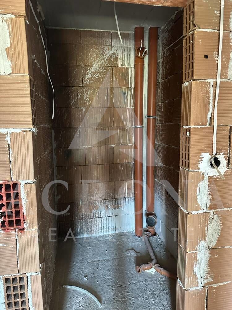 Двустаен на Остромила - 0