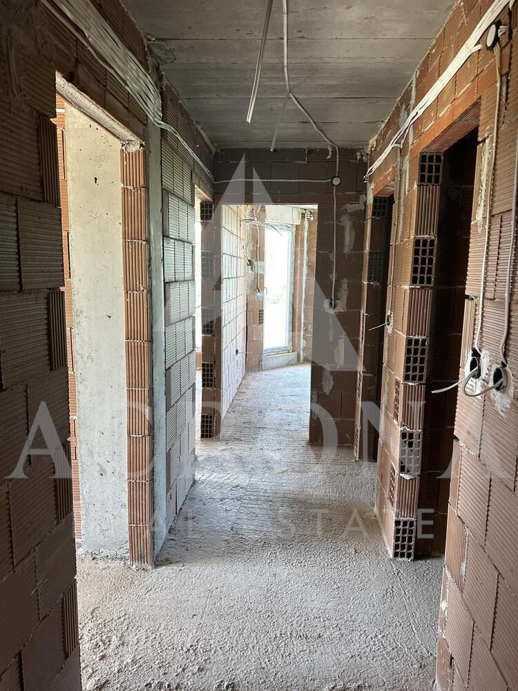 Двустаен на Остромила - 0