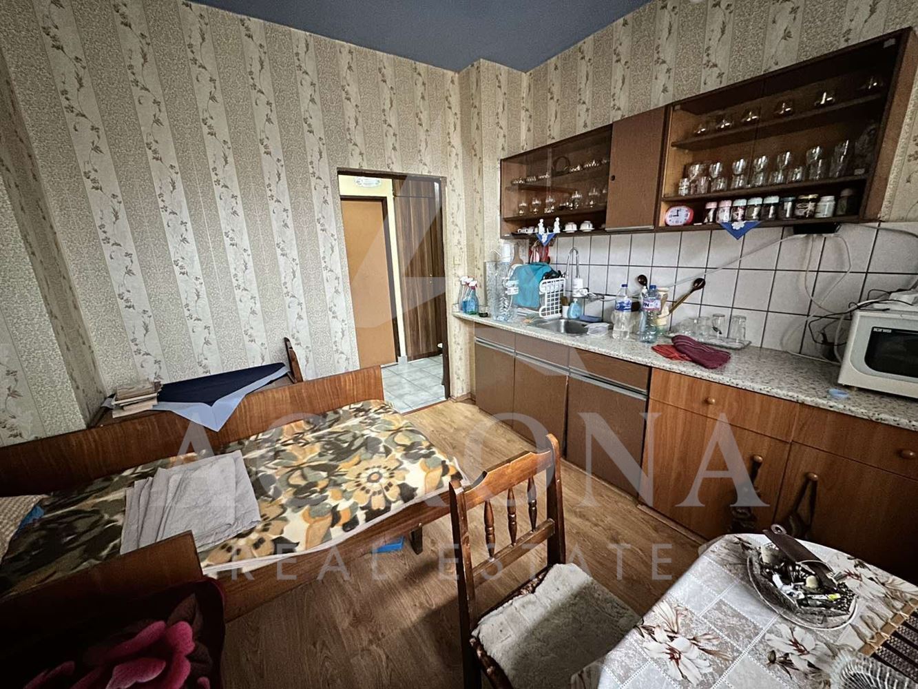 3 стаен! 4 отделни стаи! Предпочитан район за живеене! - 0