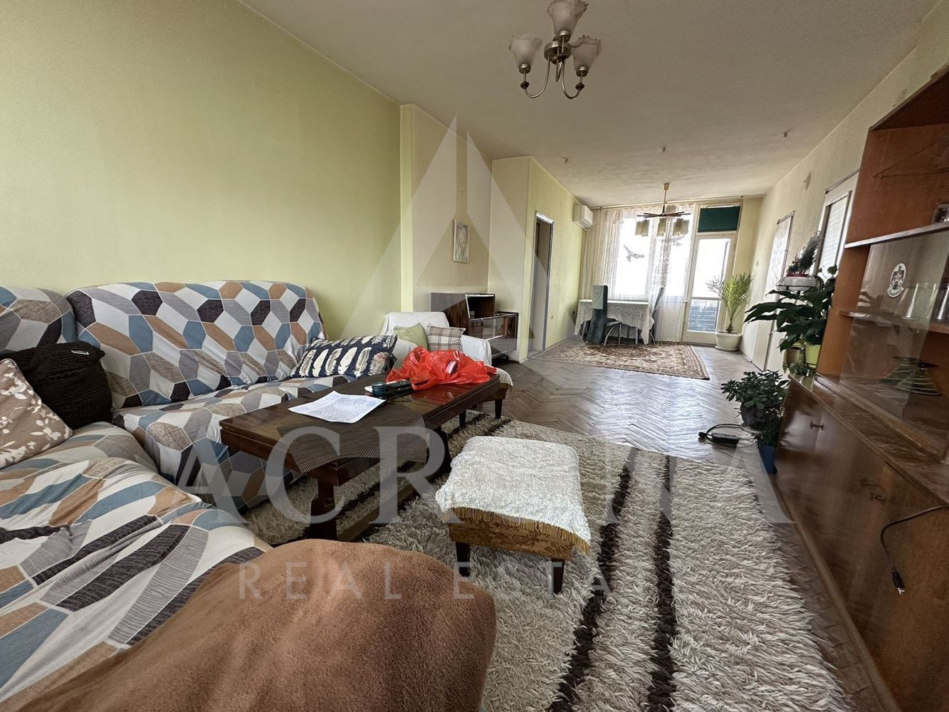 Реална Квадратура Четири Отделни Стаи-0 Реална Квадратура Четири Отделни Стаи - 0