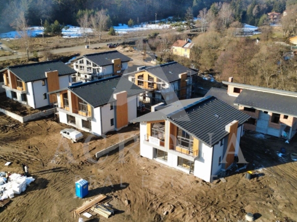 Бутикова къща пред Акт 16 гр. Велинград - 0