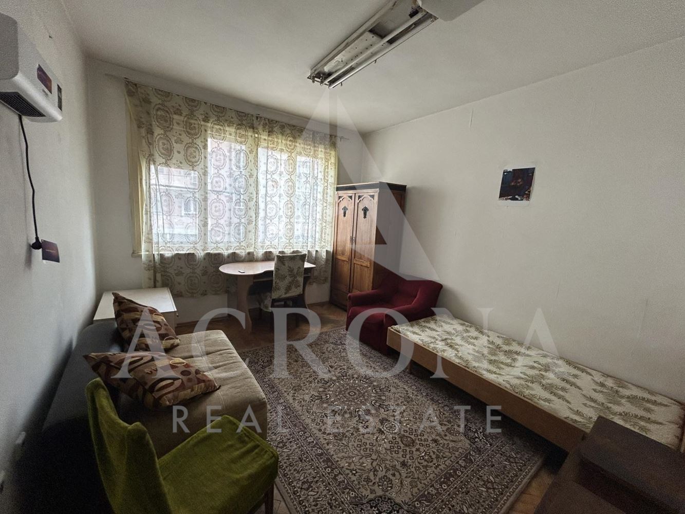 3-стаен апартамент ПОД НАЕМ Срещу Ректората на ПУ-0 3-стаен апартамент ПОД НАЕМ Срещу Ректората на ПУ - 0