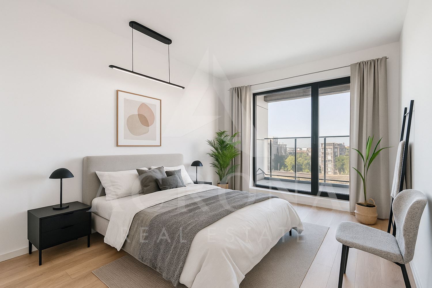 Просторен Двустаен Луксозна Сграда - 0