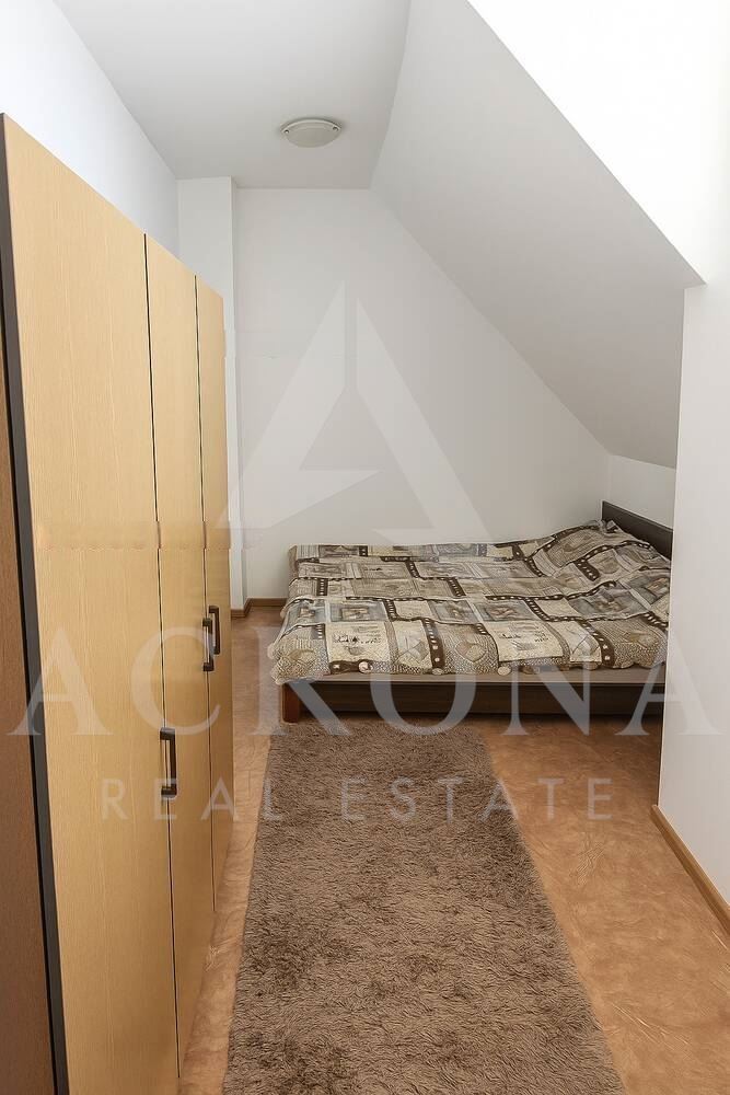 2 стаен! Обзаведен! Малка сграда!-0 2 стаен! Обзаведен! Малка сграда! - 0