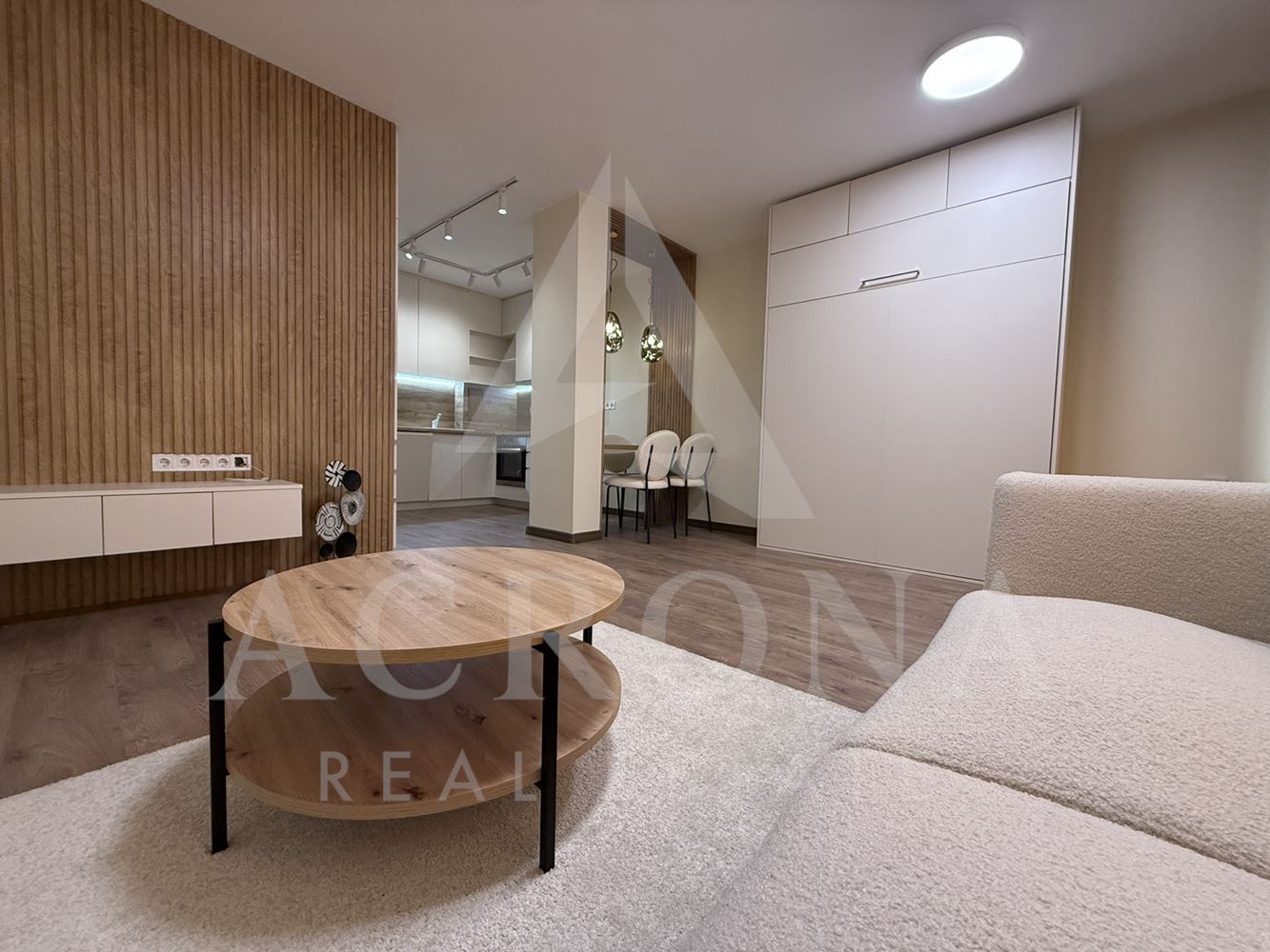 Луксозна Сграда с Акт 16-0 Луксозна Сграда с Акт 16 - 0