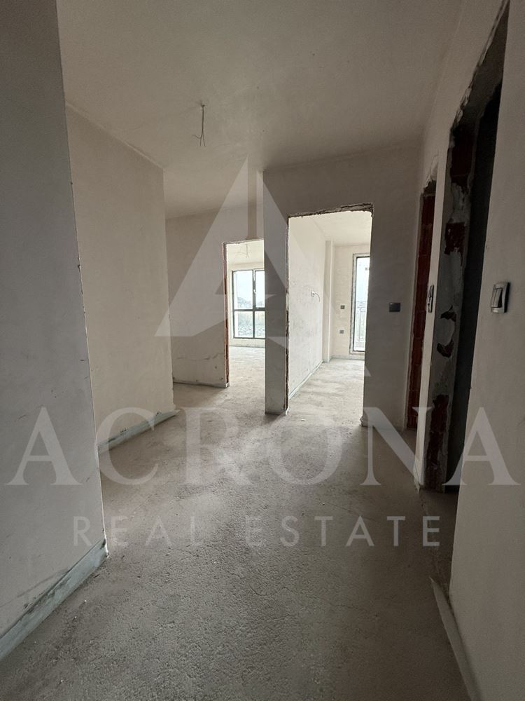 Тристаен пред Акт 16 кв. Кършияка-0 Тристаен пред Акт 16 кв. Кършияка - 0