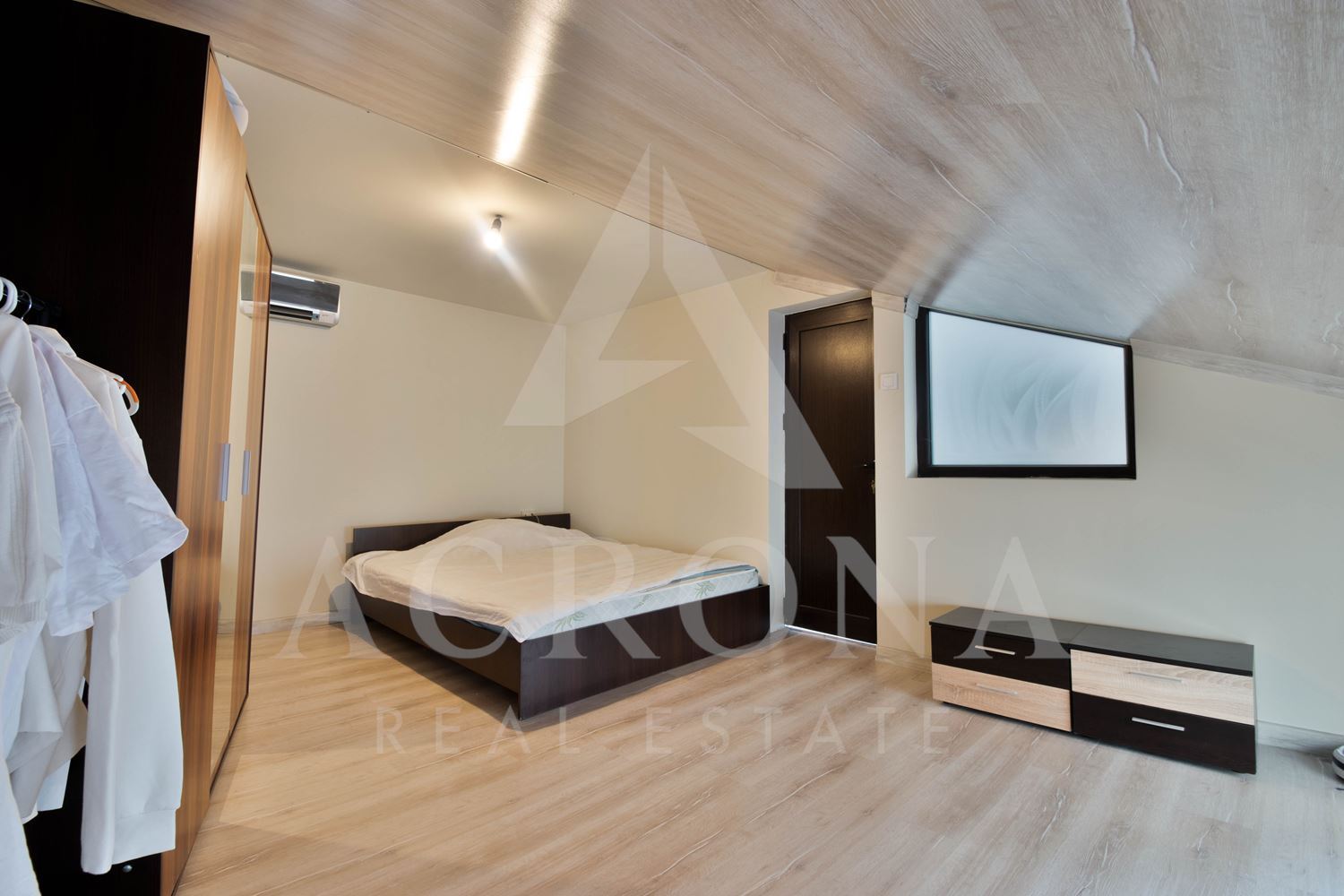 Къща в центъра на Пловдив-0 Къща в центъра на Пловдив - 0