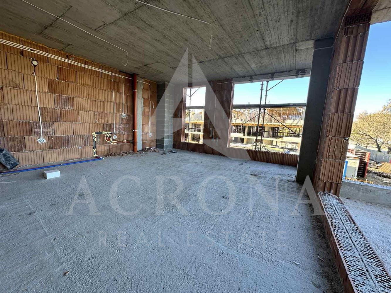 Тристаен на Младежки Хълм-0 Тристаен на Младежки Хълм - 0