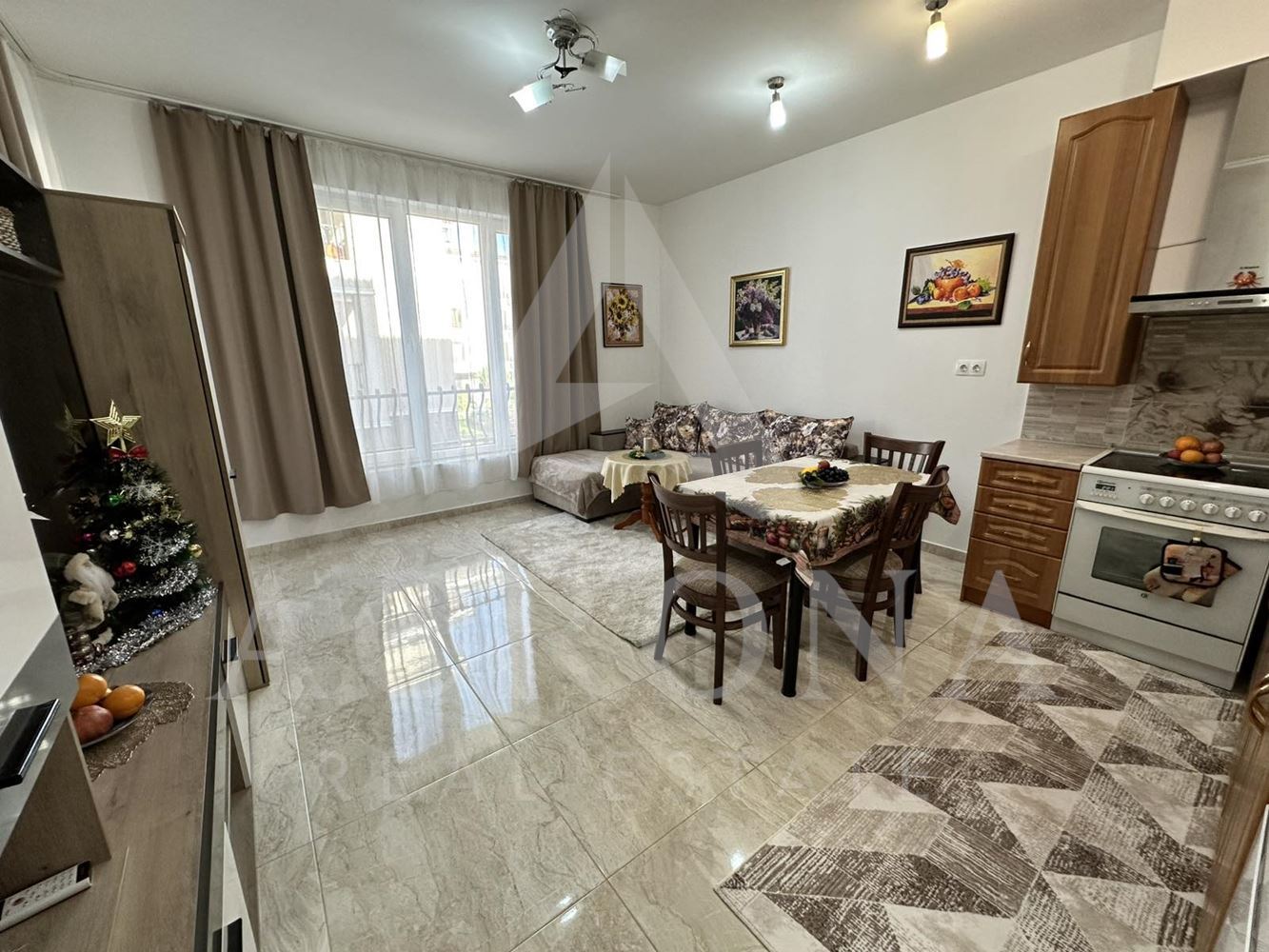 Обзаведен двустаен на Остромила - 0