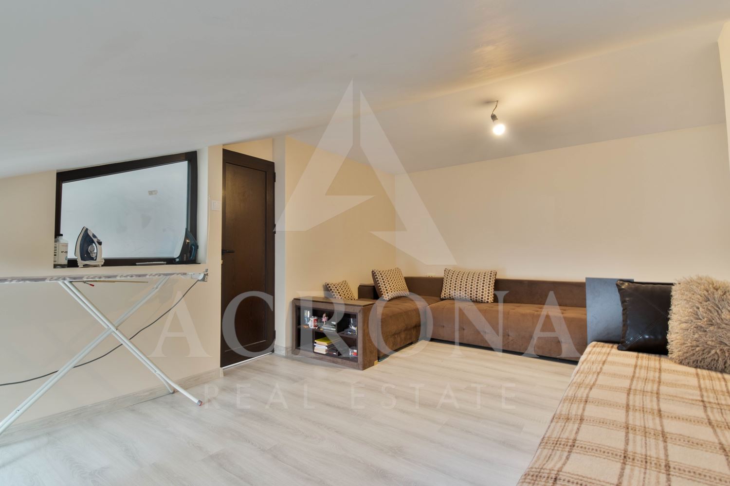 Къща в центъра на Пловдив-0 Къща в центъра на Пловдив - 0