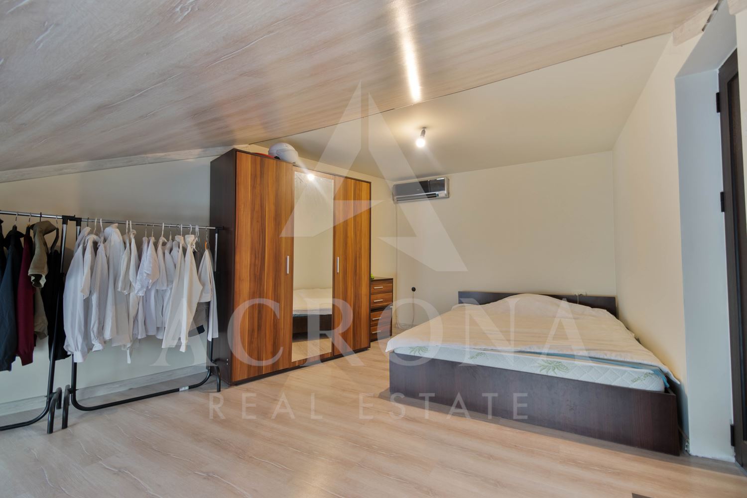 Къща в центъра на Пловдив-0 Къща в центъра на Пловдив - 0