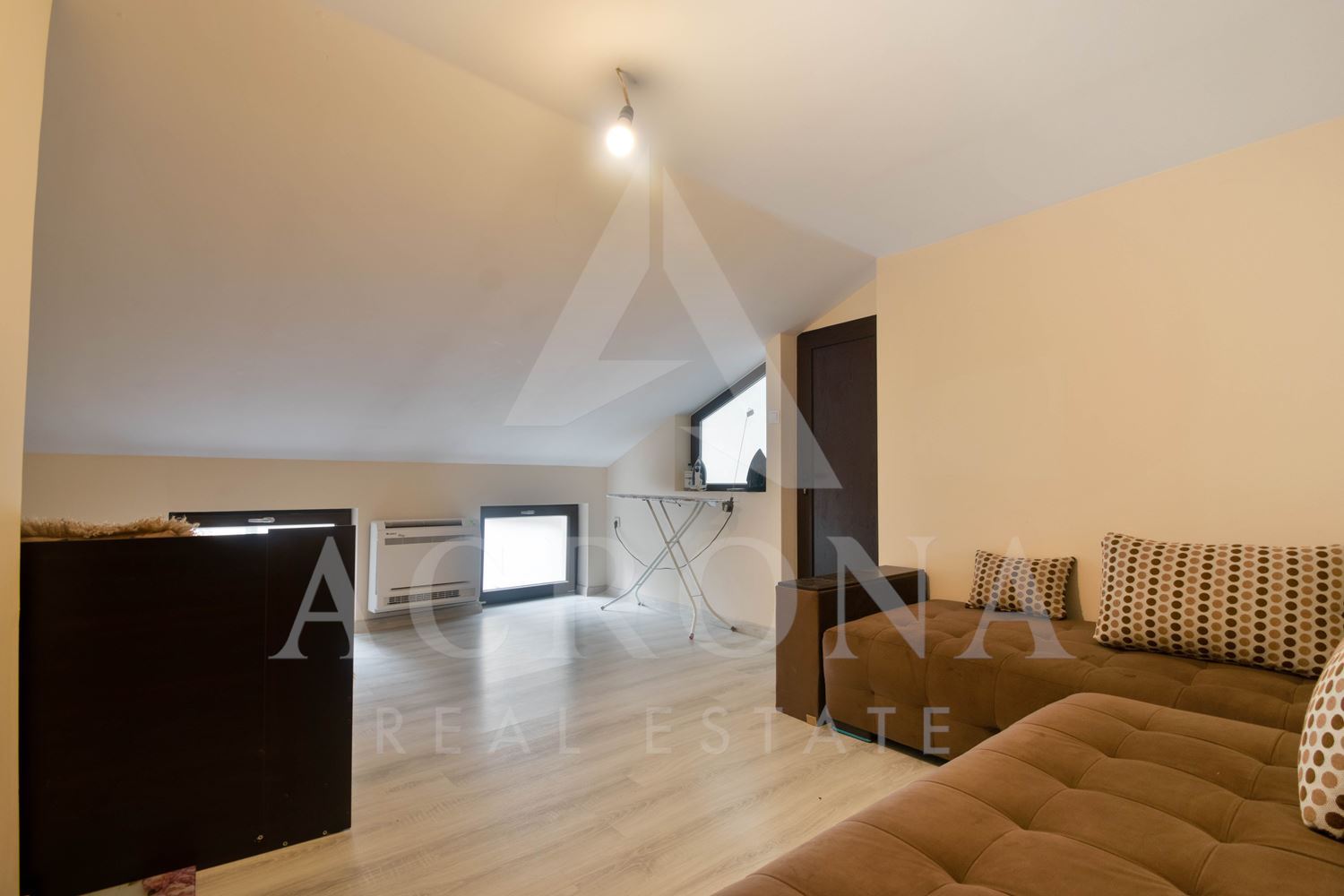 Къща в центъра на Пловдив-0 Къща в центъра на Пловдив - 0