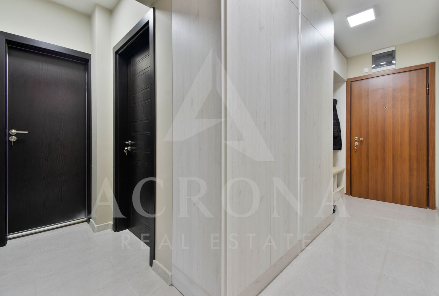 Единствен по рода си апартамент-0 Единствен по рода си апартамент - 0