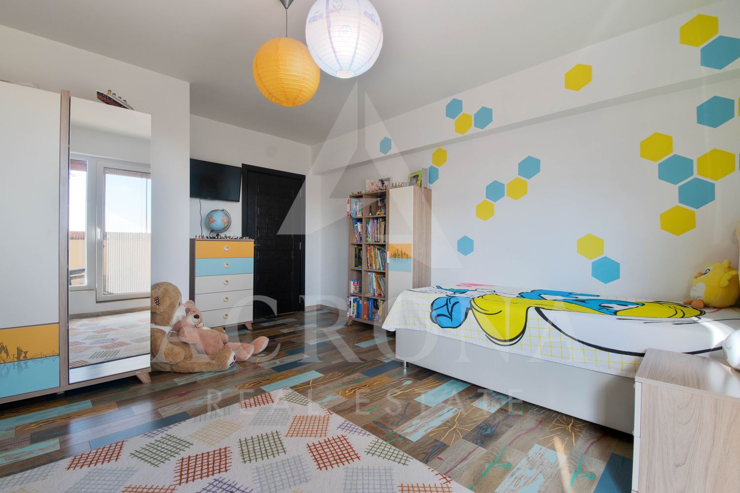 Единствен по рода си апартамент-0 Единствен по рода си апартамент - 0