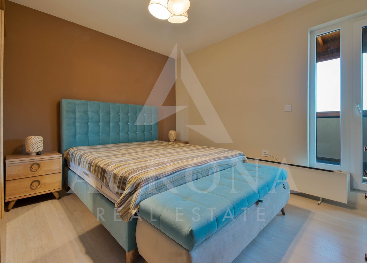 Единствен по рода си апартамент-0 Единствен по рода си апартамент - 0