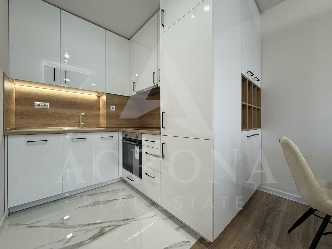 Обзаведен двустаен на Остромила-0 Обзаведен двустаен на Остромила - 0