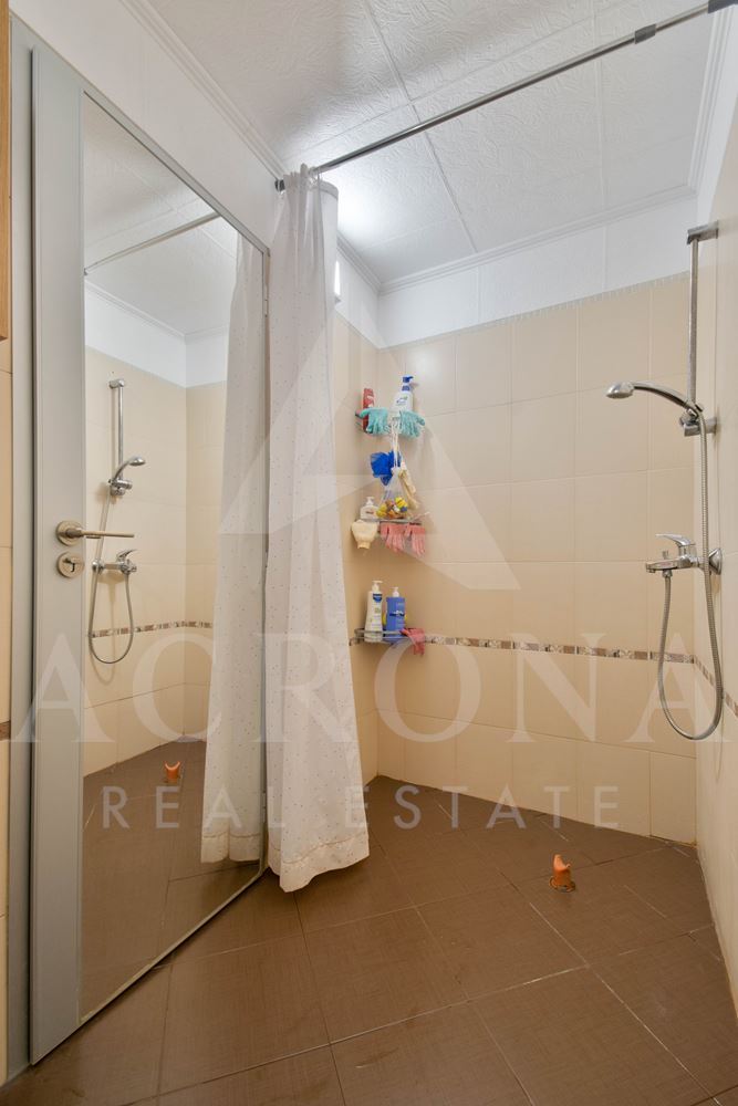 Единствен по рода си апартамент-0 Единствен по рода си апартамент - 0