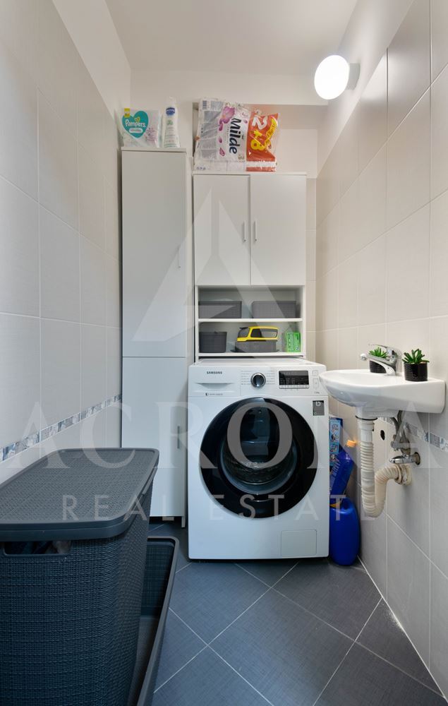 Единствен по рода си апартамент-0 Единствен по рода си апартамент - 0