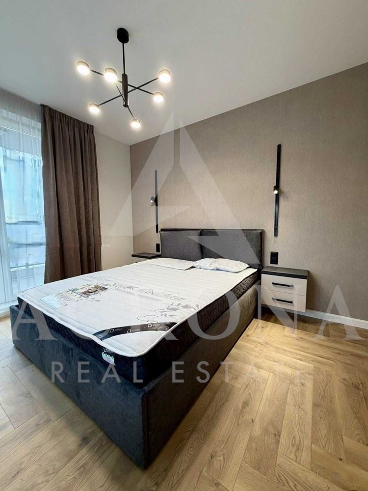 Луксозен двустаен на Остромила - 0