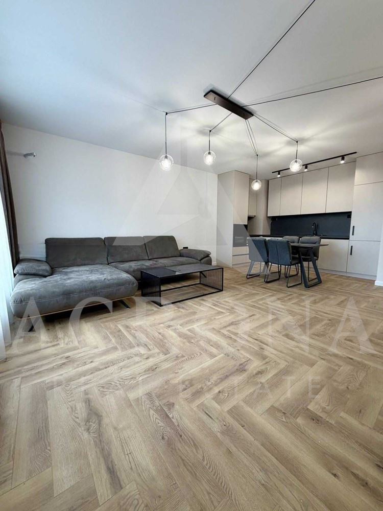 Луксозен двустаен на Остромила - 0