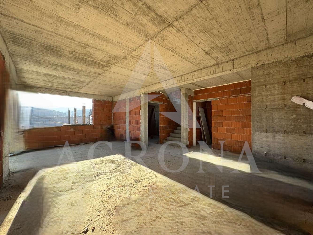 Самостоятелна къща с Акт 14 с.Марково - 0