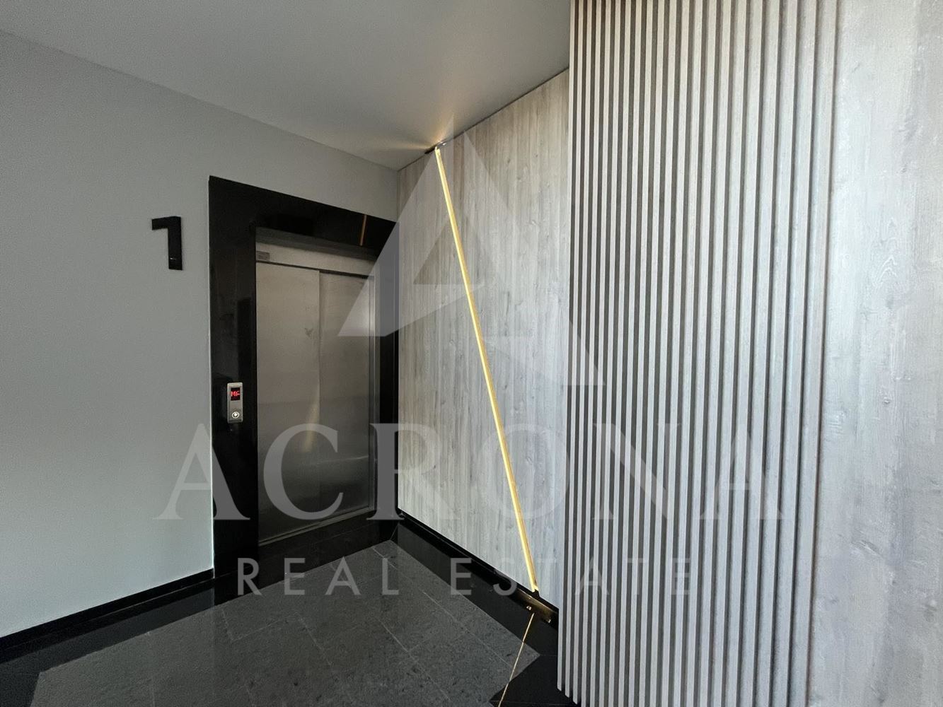 Двустаен с Акт 14 кв. Христо Смирненски-0 Двустаен с Акт 14 кв. Христо Смирненски - 0