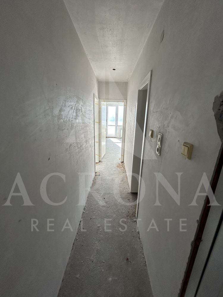 3 стаен! Акт 16! Топ локация! Малка сграда! Възможност за закупуване и на гараж!-0 3 стаен! Акт 16! Топ локация! Малка сграда! Възможност за закупуване и на гараж! - 0