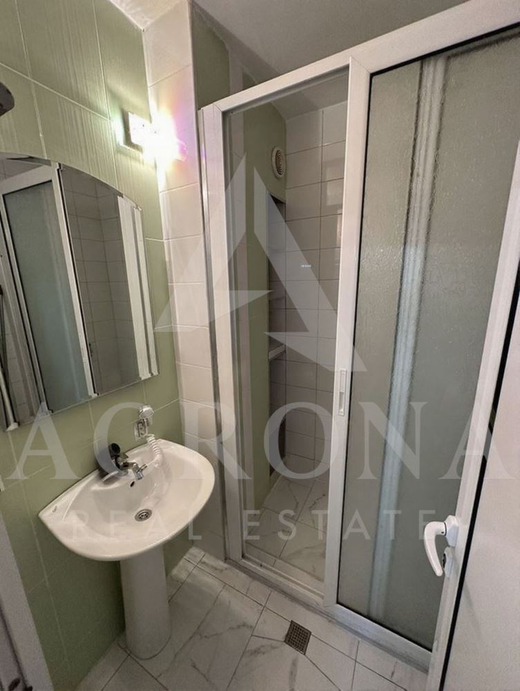 Тристаен маломерен с четири отделни стаи кв. Каменица 1 - 0