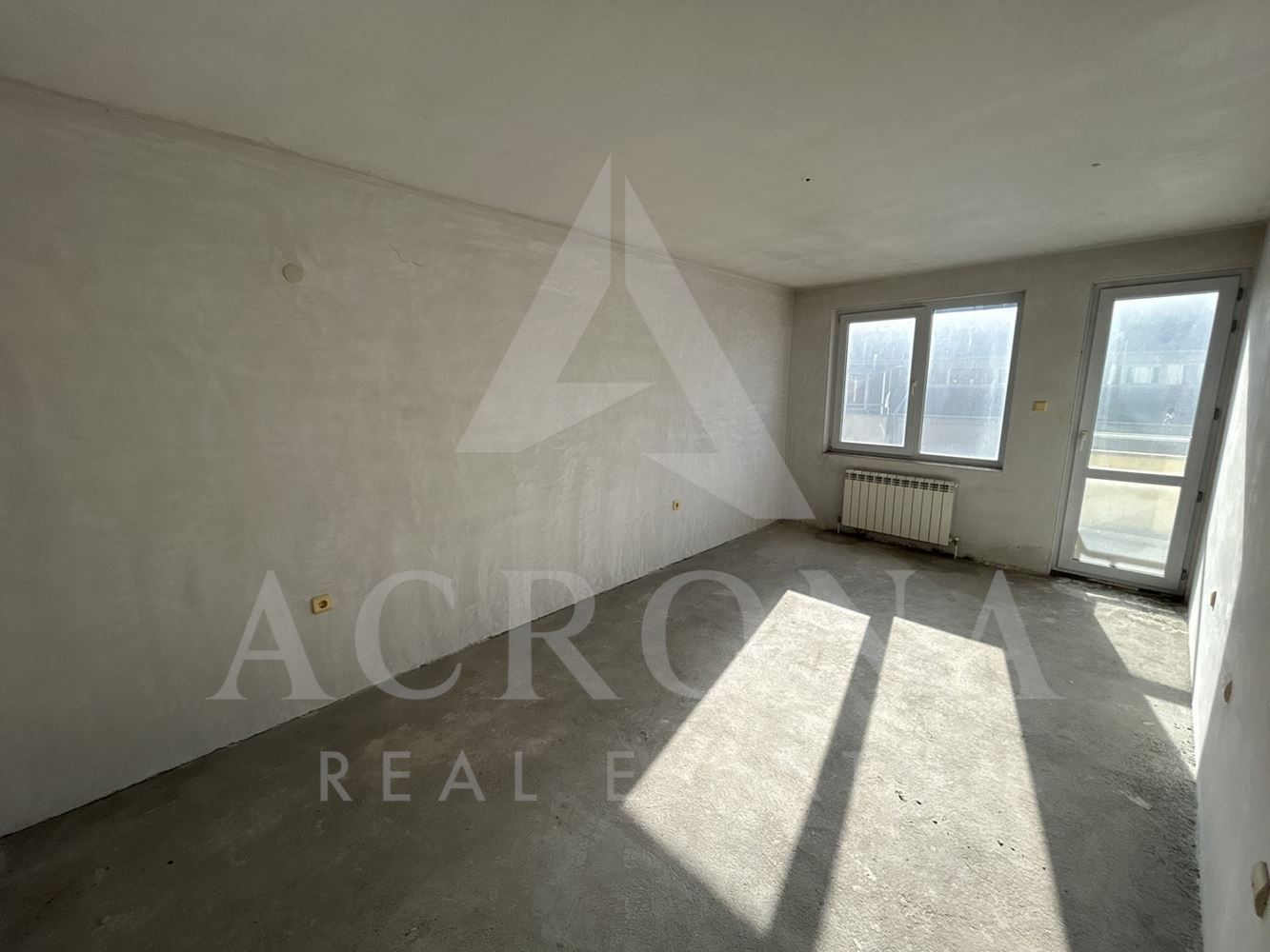 3 стаен! Акт 16! Топ локация! Малка сграда! Възможност за закупуване и на гараж!-0 3 стаен! Акт 16! Топ локация! Малка сграда! Възможност за закупуване и на гараж! - 0