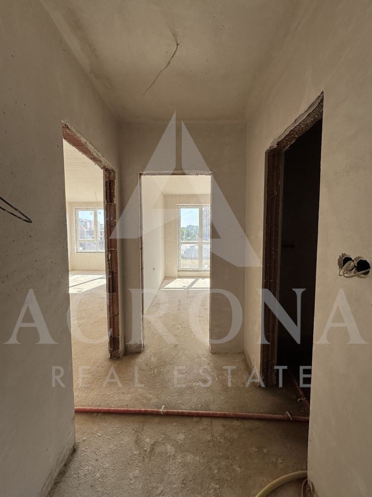 Двустаен апартамент с Акт 14 кв. Остромила - 0