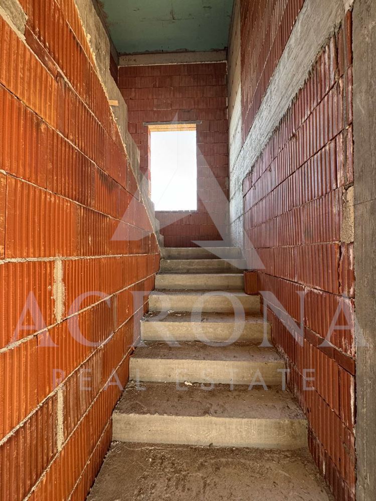 Самостоятелна къща с Акт 14 с.Марково - 0