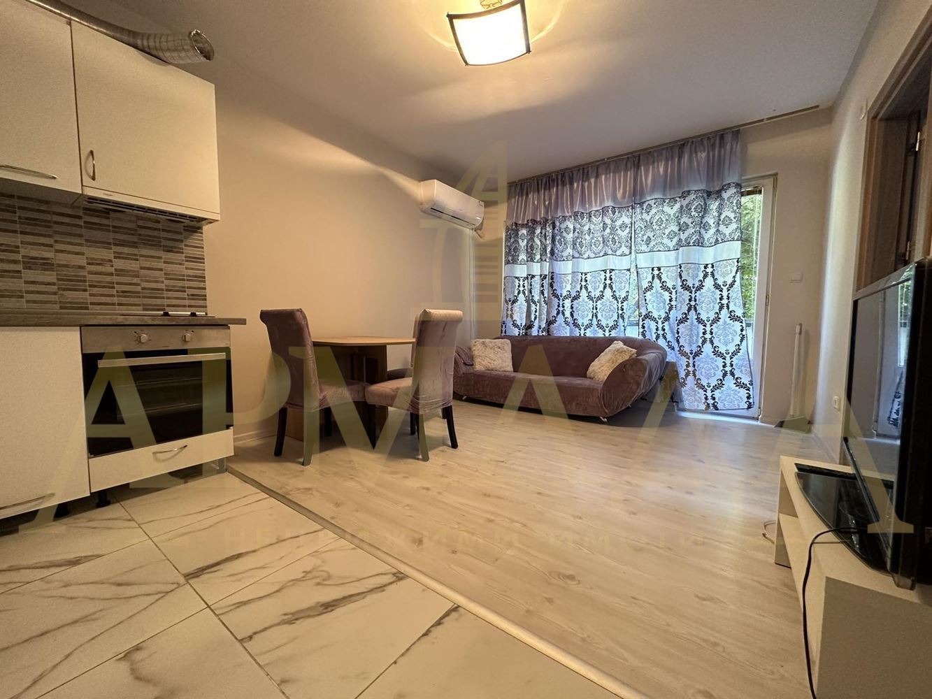 Многостаен апартамент в Каменица 1 - 0