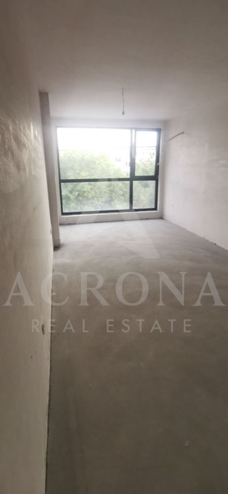 Нов двустаен с АКТ 16 в Кючук Париж - 0