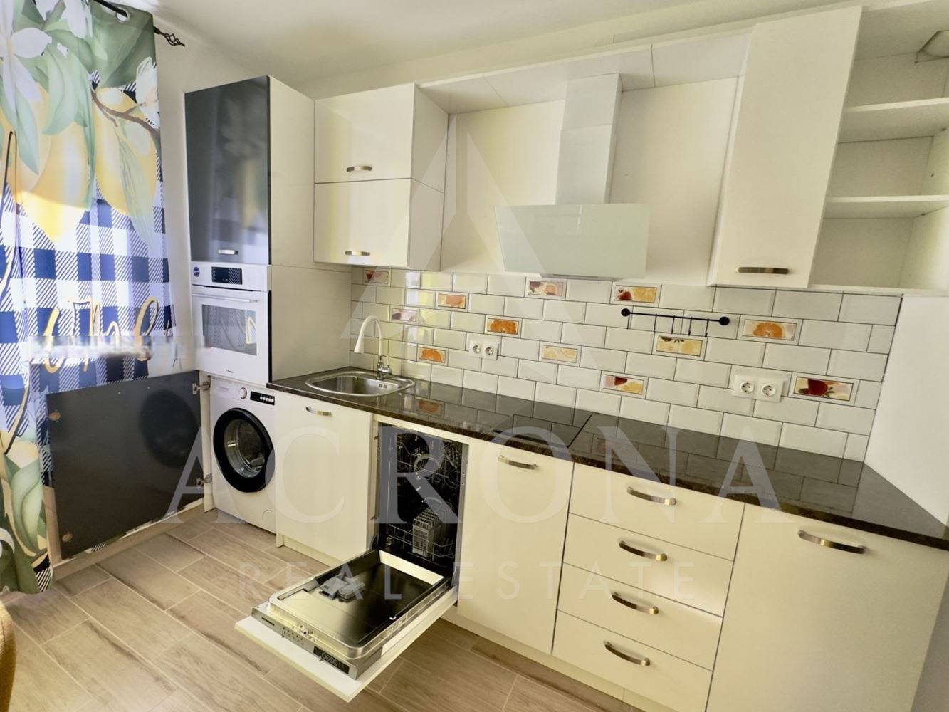 Обзаведен двустаен на Остромила-0 Обзаведен двустаен на Остромила - 0