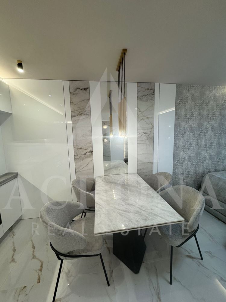 Тристаен Обзаведен Кв. Остромила-0 Тристаен Обзаведен Кв. Остромила - 0